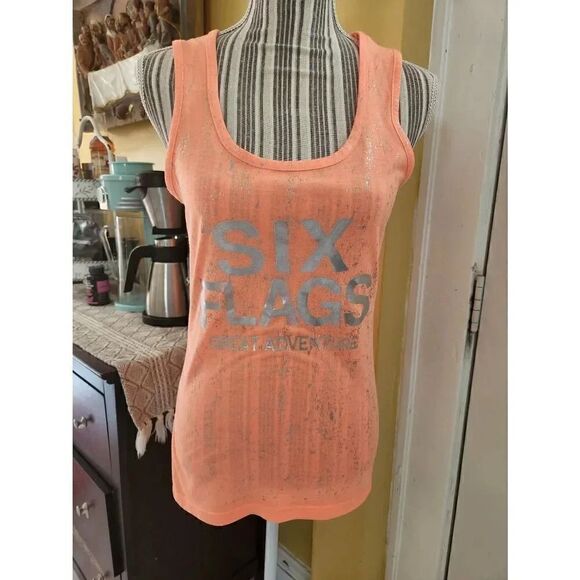 Great adventure six flags coral size Large womens - Picture 3 of 4